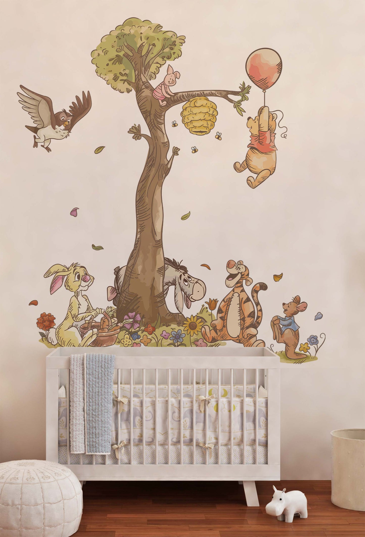 Pooh & Friends Flower Meadow: Floating Balloon & Garden Party